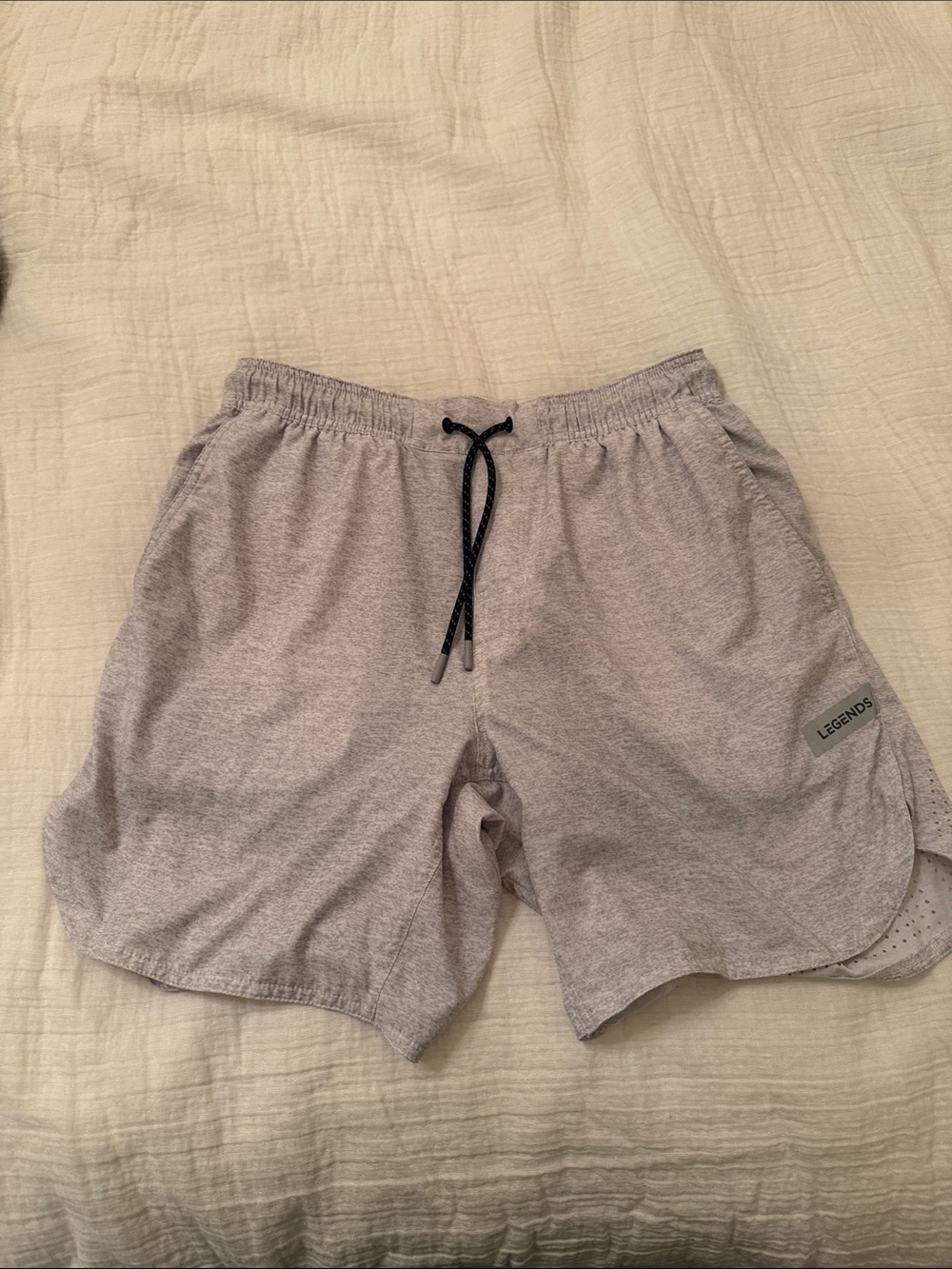 Men's Legends Luka Light Gray Athletic Shorts w/ Liner - Medium 7”